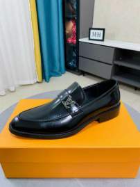 Picture of Louis Vuitton Shoes _SKULVsz38-44mnf037214200